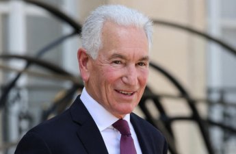 СМИ: Чарльз Кушнер хотел навестить Саркози в тюрьме