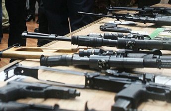 Polis xeyli silah-sursat aşkarladı - Pulemyot da var