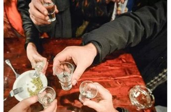 Sabunçuda yeyib-içən tanışlardan biri o birini bıçaqladı – TƏFƏRRÜAT