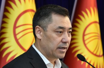 Qırğızıstan Prezidenti Putinə zəng etdi