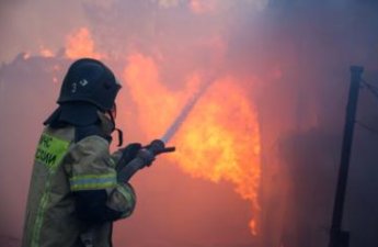 В Праге пожар уничтожил ретроавтомобили стоимостью около $10 млн