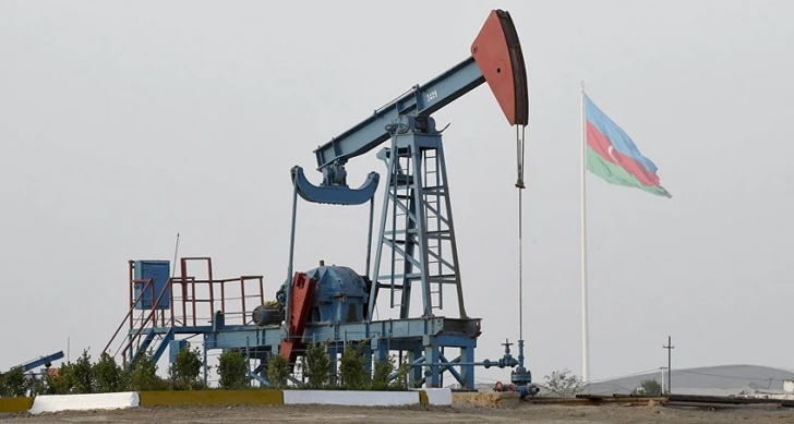 Цена на нефть марки Azeri Light снизилась до $66