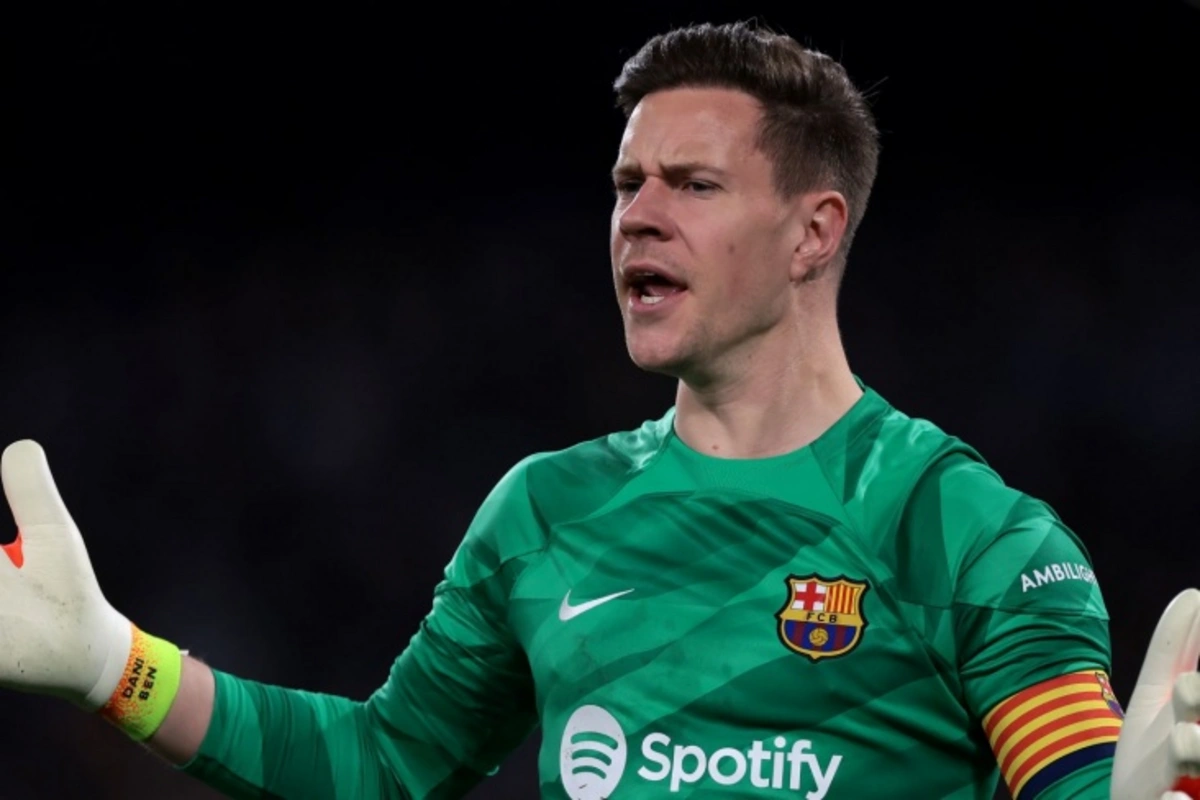 Almaniyalı məşhur qapıçı zədədən sonra 