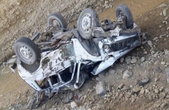 Lerikdə avtomobil  dərəyə aşdı - Ölən var