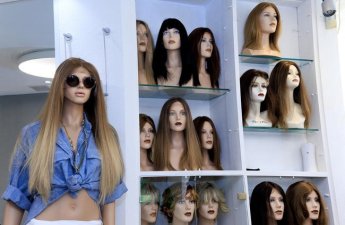 İsraildə gözəllik salonuna gedən qız reanimasiyaya düşdü: həkimlər xəbərdarlıq edir