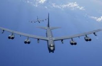 Япония и США провели учения с участием американских бомбардировщиков B-52