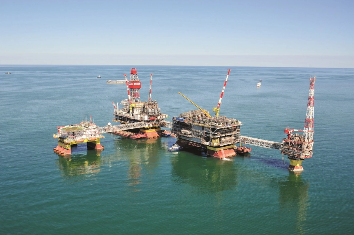 Ukrayna Xəzər dənizində Rusiyanın neft hasilatı platformasına zərbə endirib