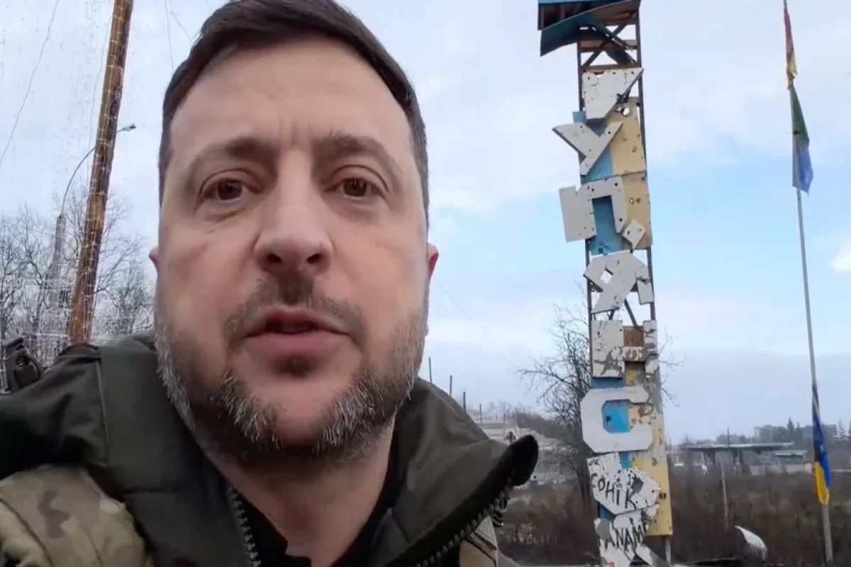 Zelenski Ukrayna Müdafiə Qüvvələrinin uğurlu əməliyyatından sonra Kupyanska gedib