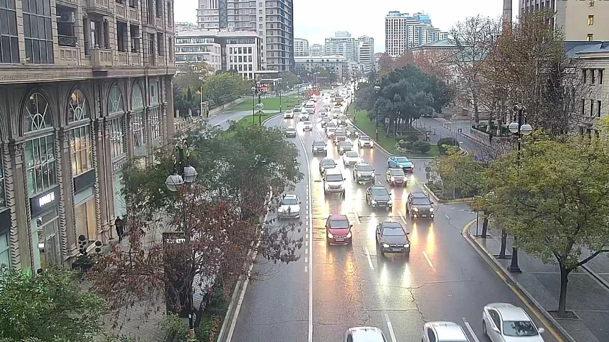 Paytaxtda sıxlıq olan küçələrin SİYAHISI