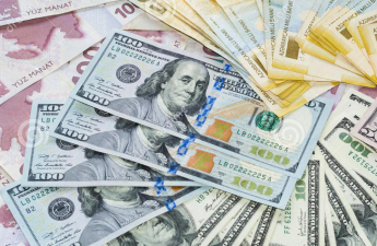 “Yastıq altı” vəsaitlər dollarla saxlanılır – Dedollarlaşmanın görünməyən tərəfi
