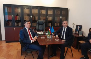 Partiya sədrləri görüş keçirib