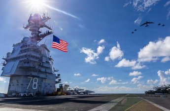 Пентагон: Военные США нанесли удары по катерам с наркотиками в Тихом океане