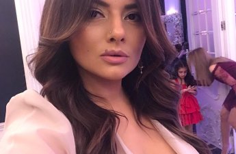 Kamilə Babayeva ad günü etdi