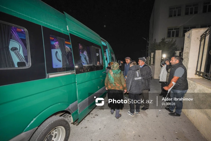 Жительница поселка Гырмызы Базар: Мы возвращаемся с улыбкой