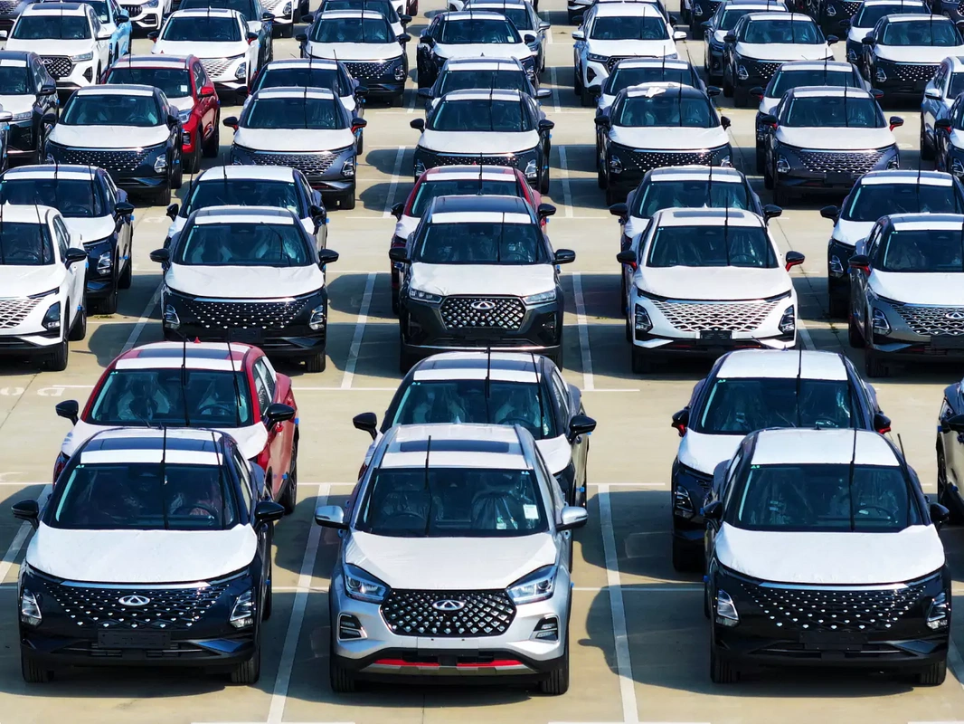 Azərbaycanda bir qrup şəxsə avtomobillər VERİLƏCƏK