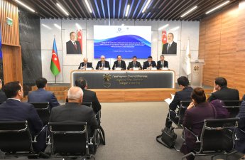 “Süd və ət istehsalı üzrə mövcud problemlər və qida təhlükəsizliyi sahəsinə təsirlərin qiymətləndirilməsi” mövzusunda ictimai müzakirə keçirilib