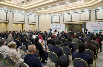 Узбекистан и Иран обсудили реализацию совместных инвестиционных проектов