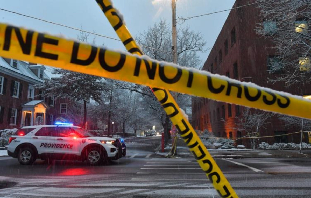 Nüvə professorunu öldürən şəxsin Braun Universitetindəki atışmalarda iştirak etməsi ehtimal olunur