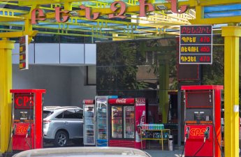 Azərbaycan benzini  Ermənistanda hansı ailənin yanacaqdoldurma məntəqələrində satılacaq?