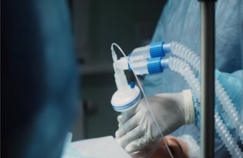 Fransada anestezioloq 30 pasiyenti zəhərlədiyinə görə ömürlük həbsə məhkum edilib