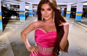 Nəfəs geyimi və rəqsi ilə MÜZAKİRƏ YARATDI - VİDEO