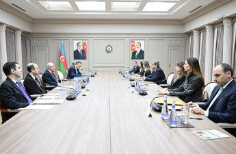 Əli Əsədov Monteneqro Baş nazirinin müavini ilə görüşüb