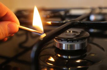 Автобус оставил без газа сотни абонентов