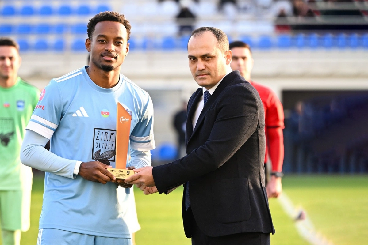 Premyer Liqada noyabr ayının ən yaxşı qolunun müəllifi mükafatlandırıldı