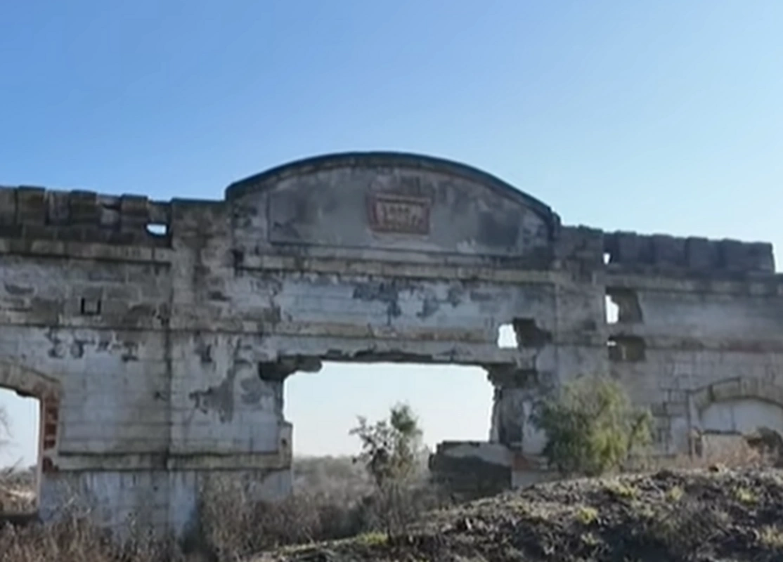 Neftçalada 178 yaşı olan balıq kombinatı ACINACAQLI VƏZİYYƏTDƏ