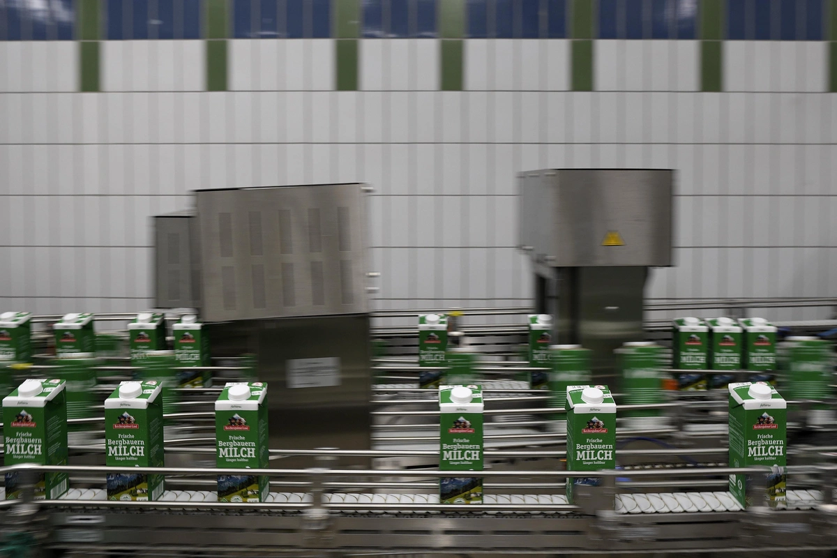 Çin Avropadan idxal olunan süd məhsullarına rüsum tətbiq edib