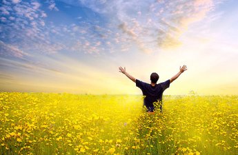 “Xoşbəxt olmaq qabiliyyəti sərvətin miqdarından və ya xarici hadisələrdən asılı deyil...” - İLAHİ RESEPT