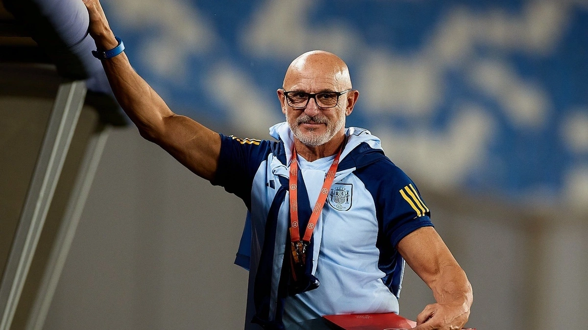 Milli komandalar üzrə 2025-ci ilin ən yaxşı baş məşqçisinin adı açıqlandı