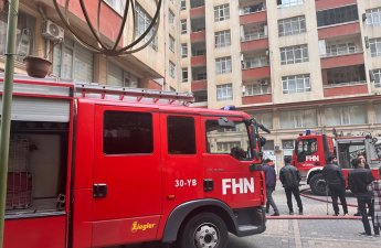 Yasamal rayonunda yanğın başlayıb