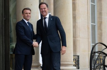 Макрон и Рютте отметили прогресс в работе 