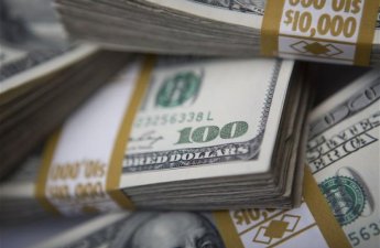 Валютные резервы Азербайджана достигли почти $84 млрд