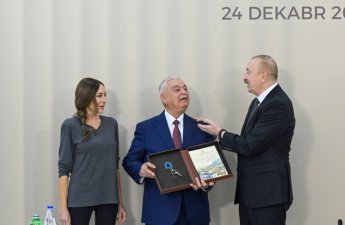 “Balaca Heydər böyüyüb, iki oğlu var” - Prezidentlə Ağdam sakininin MARAQLI DİALOQU