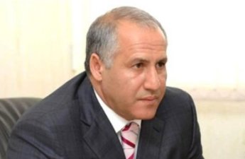 Sabiq nazir külli miqdarda borca düşdü - FOTO