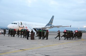 Ankarada təyyarə qəzasında həlak olanlar üçün anım mərasimi keçirilib - FOTO