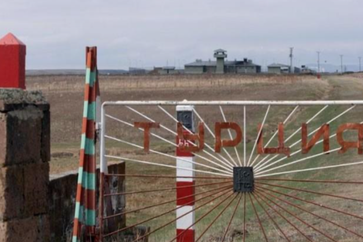 Türkiyə Ermənistanla sərhədi qismən açmağa hazırdır