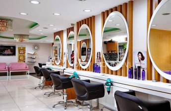 Biləsuvarda qadın işlədiyi gözəllik salonunda ölüb