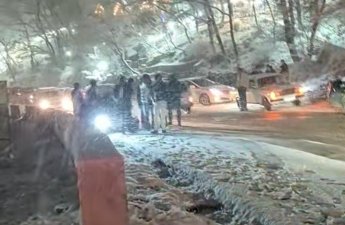 Hacıkənddə qar yağışı qəzaya səbəb olub - FOTOLAR 