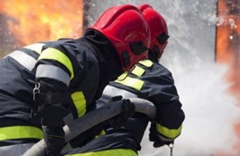 Bakıda 3 otaqlı ev yandı