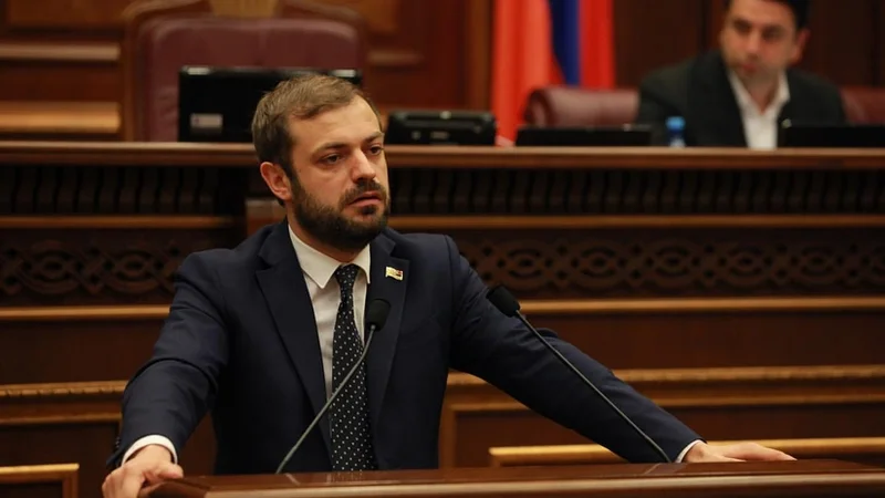 Papoyan: Ermənistan bəzi məhsulları Azərbaycana ixrac edə bilər