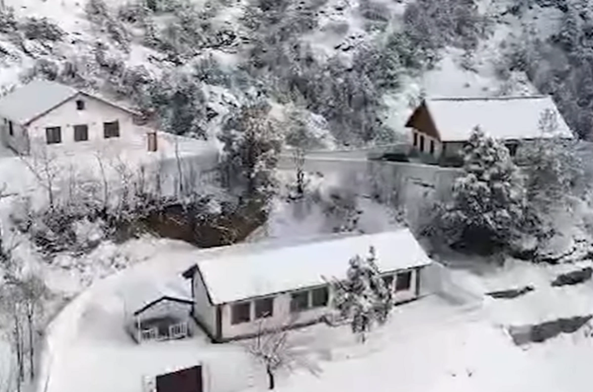 Зимняя сказка в горах: Лачын преобразился под снежным покровом