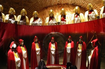 Masonlar şəhər polisini ələ keçirdi - Gizli təşkilatın hədəfi nədir?