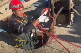 41 yaşlı kişi kanalizasiya quyusuna yıxıldı