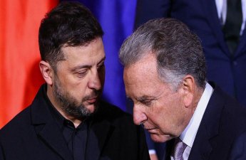 Zelenski Uitkoffla böhranın həlli ilə bağlı növbəti addımları müzakirə edib