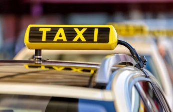 Bakıda sərnişin taksi sürücüsünün pulunu oğurladı