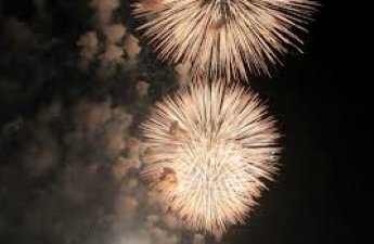 Litvada atəşfəşanlıqla bağlı fərqli qərarlar verilib