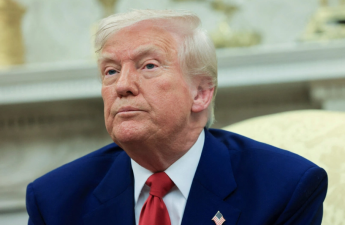 KİV: Tramp həkimlərin məsləhətlərini nəzərə almır və artıq dozada aspirin qəbul edir